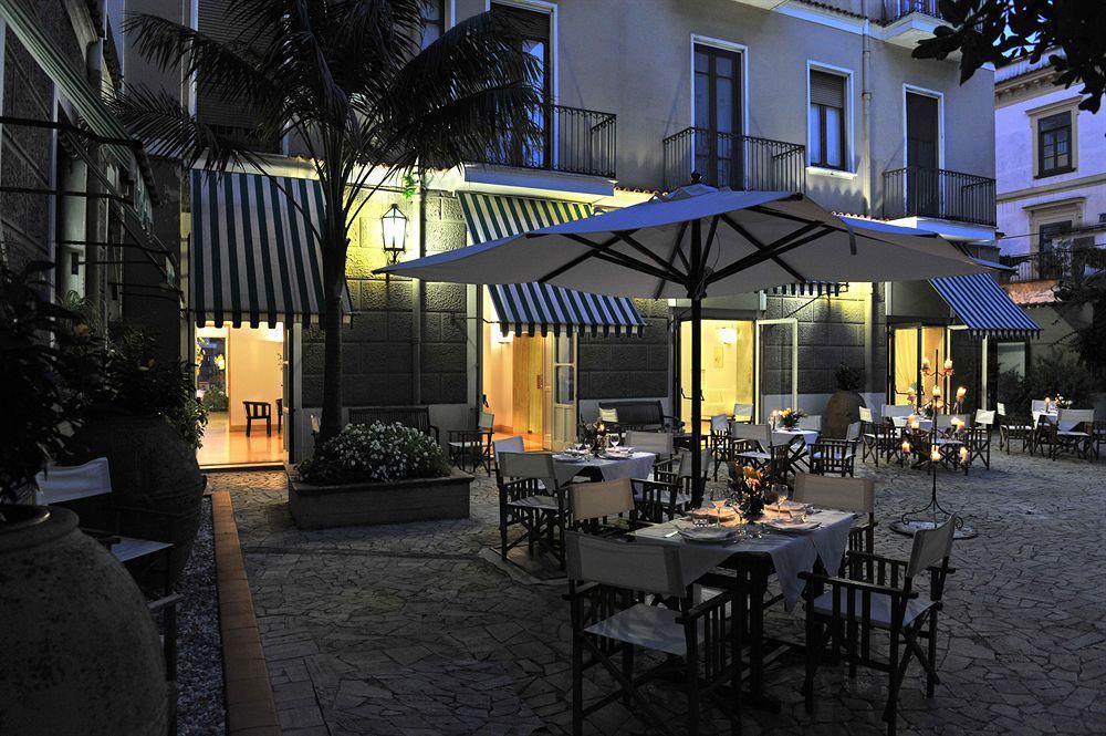 Hotel Victoria Maiorino Cava deʼ Tirreni Extérieur photo